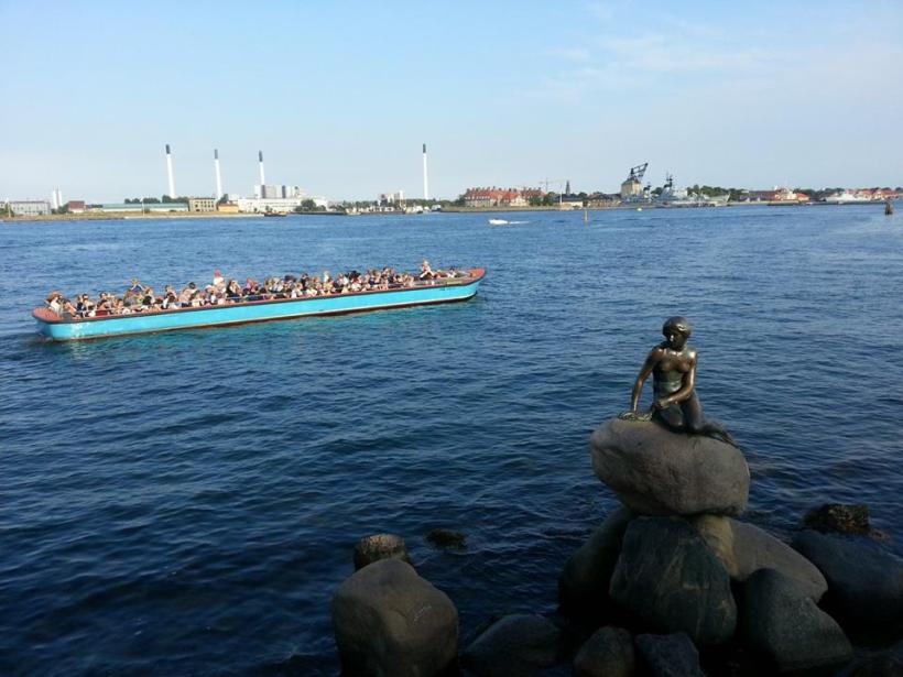 And no water tour is ever complete before visiting the Little Mermaid herself.